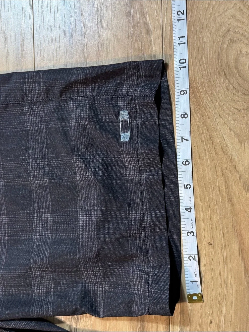 Oakley Men's Black Plaid Performance Shorts